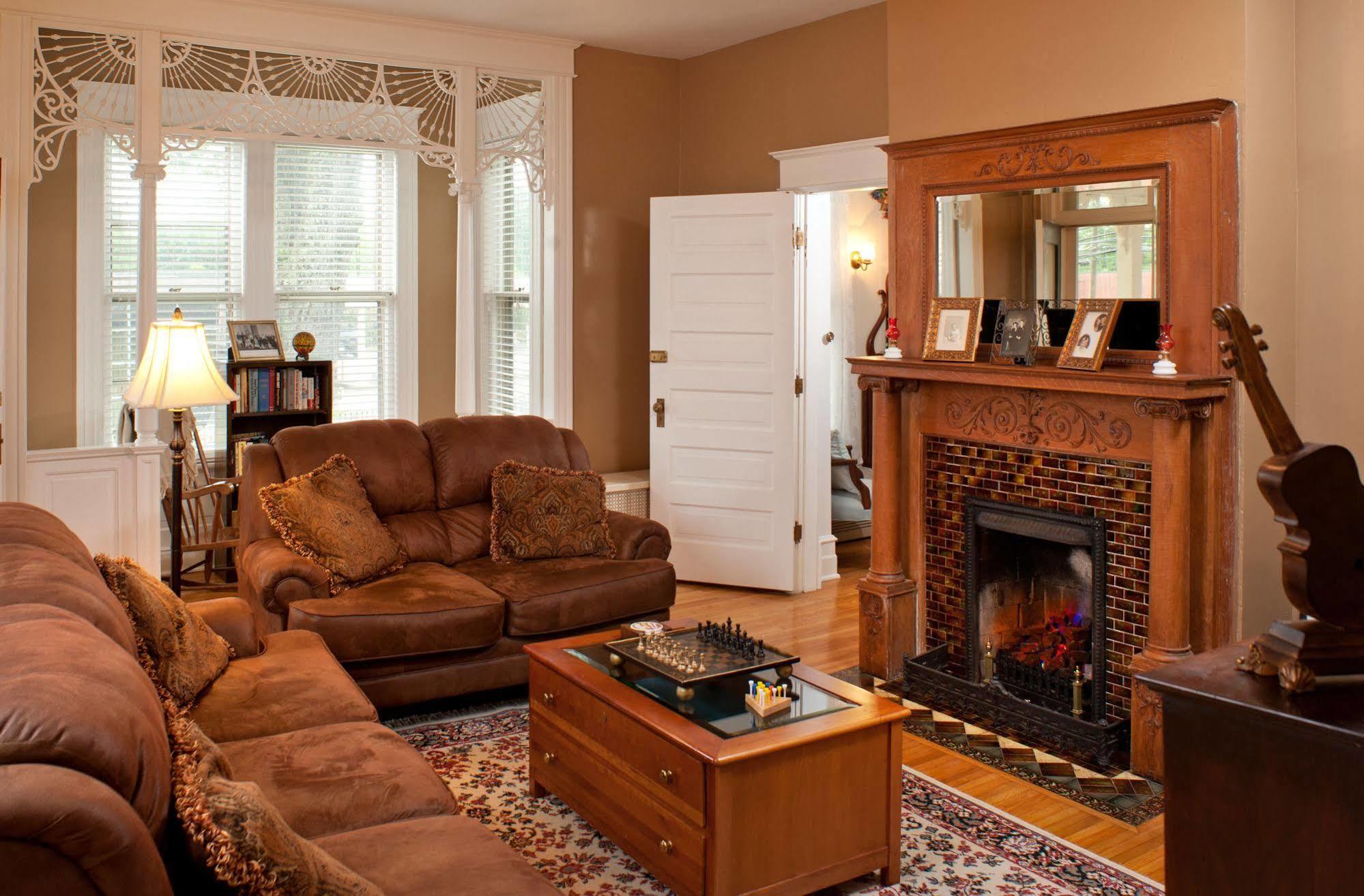 The Historic Morris Harvey House Bed and Breakfast Fayetteville Exteriör bild